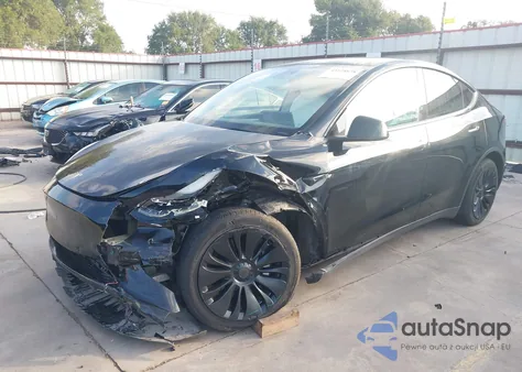 2023 Tesla Model Y Awd/Long Range Dual Motor All-Wheel Drive из США, поврежденный, VIN 7SAYGAEE7PF767951